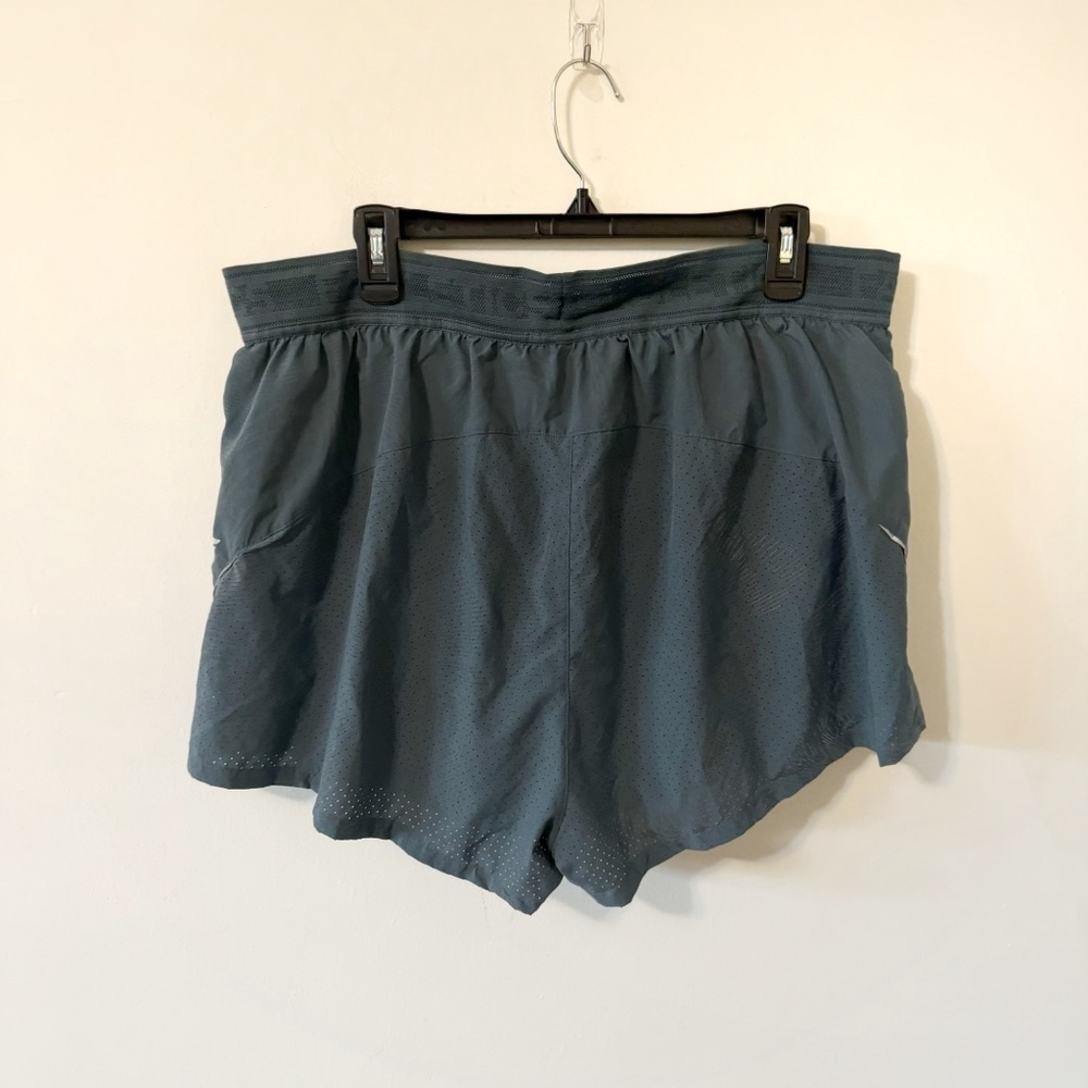 Fabletics Perforated Running Shorts Xxl - image 4